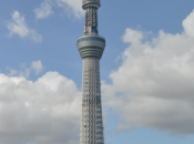 Tree: Tokio remata construcción torre comunicaciones alta mundo