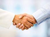 Nueva alianza entre ENEB Universitá Guglielmo Marconi para lanzar másteres doble titulación