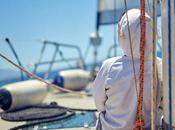 Formentera otoño; alquiler barcos para explorar isla tranquila Mediterráneo