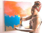 Chris White transforma trauma arte vivo nueva exposición Studio Barcelona