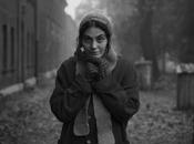 chica aguja muerto mamá?