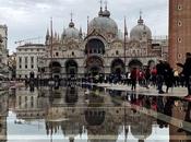 Venecia marea alta.