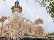 Renovación marcha: traslado monumental Castillo Tres Dragones