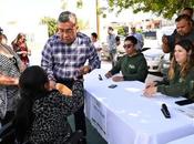 Adultos mayores Soledad reciben apoyo económico manos Alcalde Navarro Muñiz