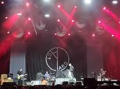 Concierto Hives Yard Act, Madrid, Movistar Arena, 2-11-2025.