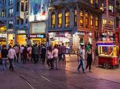 calles cobran vida noche