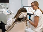 odontología estética evoluciona; carillas dentales personalizadas para rejuvenecer rostro armonía