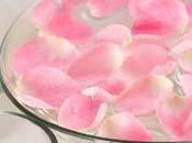 Agua rosas para perfumar casa